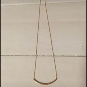 Curved gold plated necklace